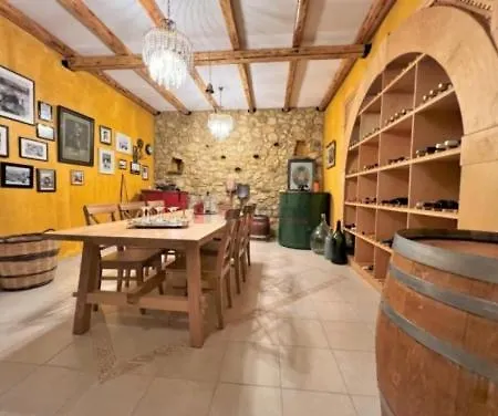 Villa Onirozo Private