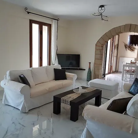 Villa Onirozo Private