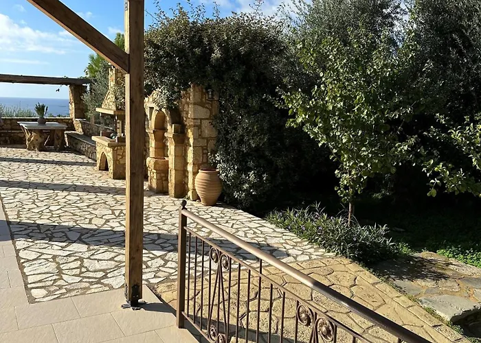 Onirozo Private * Koróni