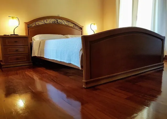 Onirozo Private * Koróni